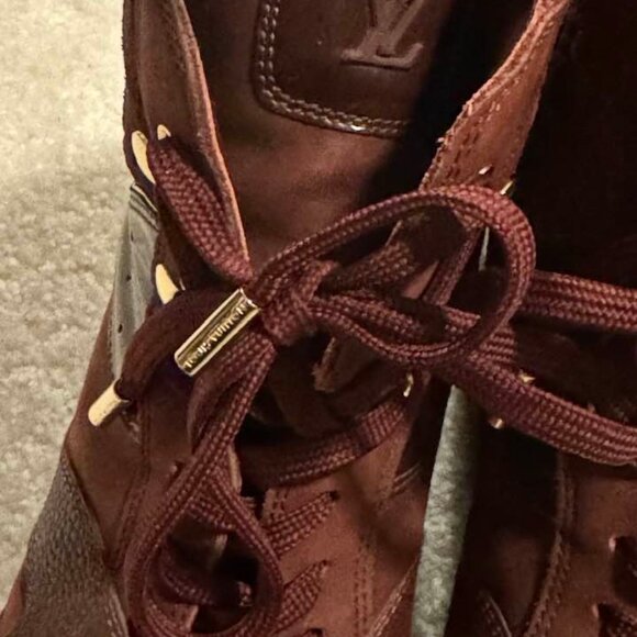 Louis Vuitton burgundy cliffhanger wedge sneakers 6 cm internal wedge - Picture 15 of 16